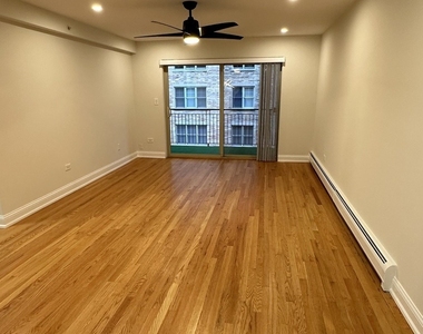1 N Chestnut Avenue - Photo Thumbnail 6