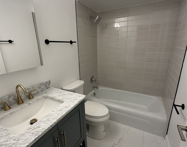 1 N Chestnut Avenue - Photo Thumbnail 12