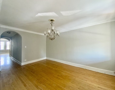 5511 W Diversey Avenue - Photo Thumbnail 6