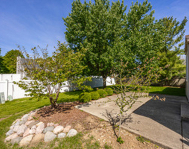 205 Woodlet Lane - Photo Thumbnail 20
