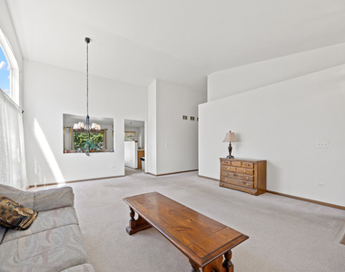205 Woodlet Lane - Photo Thumbnail 2