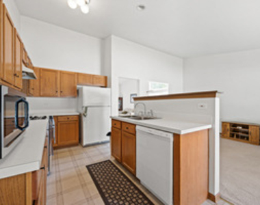 205 Woodlet Lane - Photo Thumbnail 4