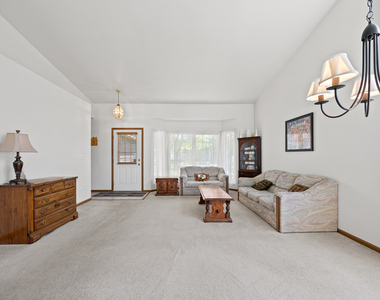 205 Woodlet Lane - Photo Thumbnail 1