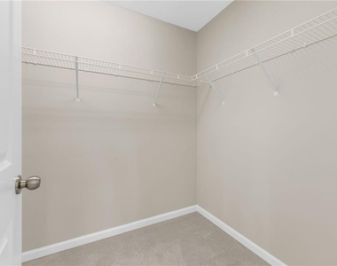331 Northaven Avenue - Photo Thumbnail 28