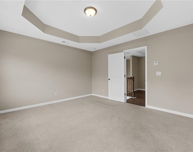 331 Northaven Avenue - Photo Thumbnail 25