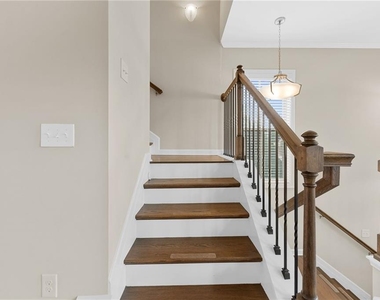 331 Northaven Avenue - Photo Thumbnail 22