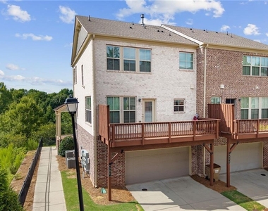 331 Northaven Avenue - Photo Thumbnail 49