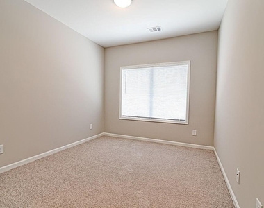 1963 Summit Trace Nw - Photo Thumbnail 19