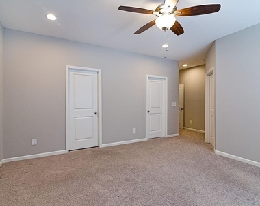 1963 Summit Trace Nw - Photo Thumbnail 12