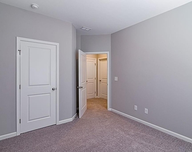 1963 Summit Trace Nw - Photo Thumbnail 21