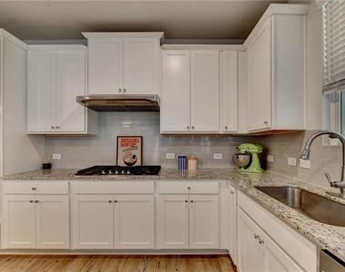 3828 Amicus Drive - Photo Thumbnail 16