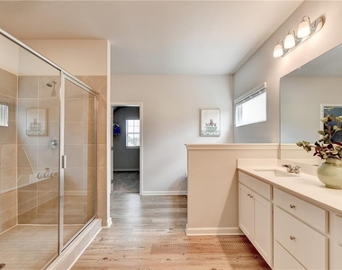 3828 Amicus Drive - Photo Thumbnail 30