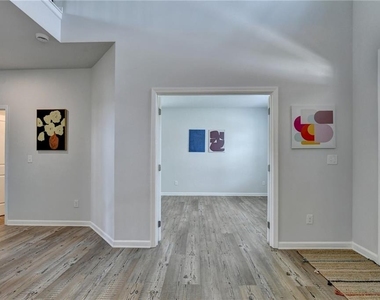 3828 Amicus Drive - Photo Thumbnail 1