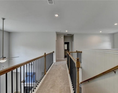 3828 Amicus Drive - Photo Thumbnail 26
