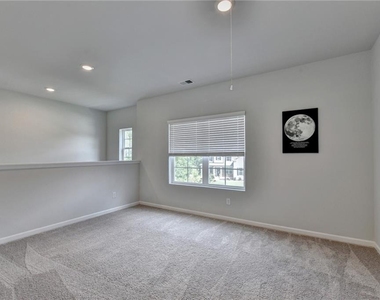 3828 Amicus Drive - Photo Thumbnail 24