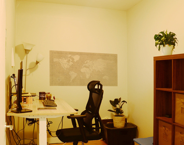 33 W Ontario Street - Photo Thumbnail 2