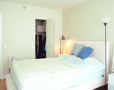 33 W Ontario Street - Photo Thumbnail 8
