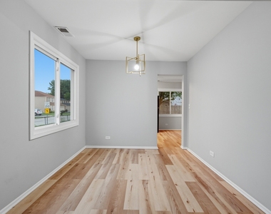 5039 Chambers Drive - Photo Thumbnail 20