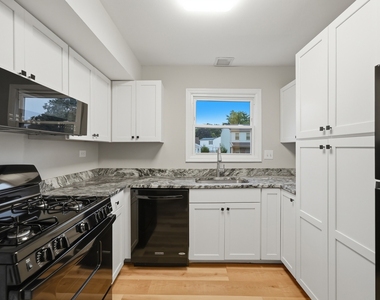 5039 Chambers Drive - Photo Thumbnail 21