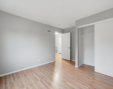 5039 Chambers Drive - Photo Thumbnail 15