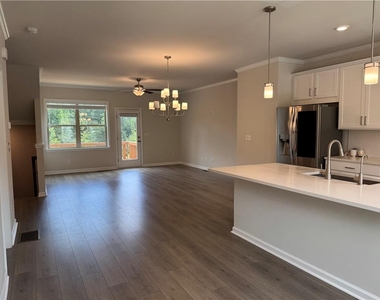 3706 Davis Circle - Photo Thumbnail 18