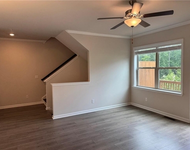 3706 Davis Circle - Photo Thumbnail 15