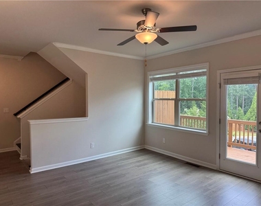 3706 Davis Circle - Photo Thumbnail 14
