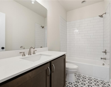 120 Poplar Street - Photo Thumbnail 19