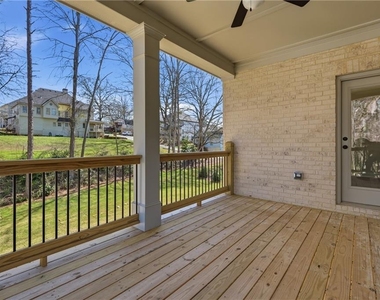 120 Poplar Street - Photo Thumbnail 25