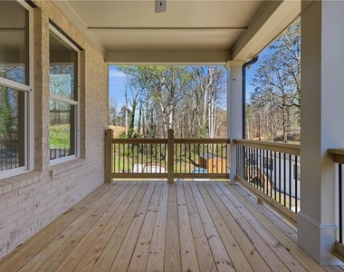120 Poplar Street - Photo Thumbnail 26