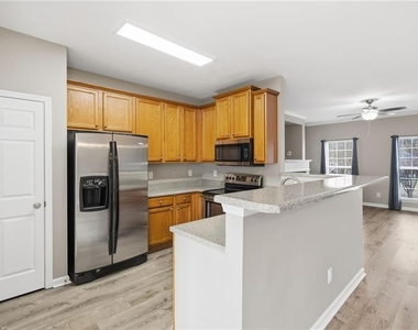 4830 Liberty Plaza - Photo Thumbnail 5