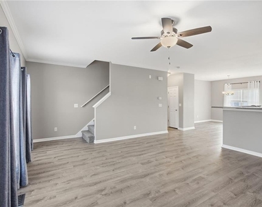 4830 Liberty Plaza - Photo Thumbnail 9