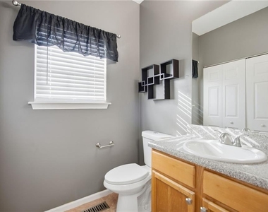 4830 Liberty Plaza - Photo Thumbnail 7