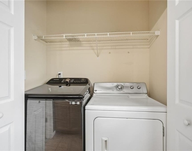 4830 Liberty Plaza - Photo Thumbnail 8