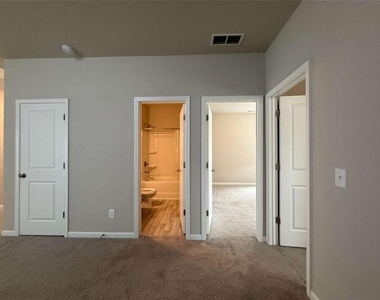 1521 Winding Ridge Trl - Photo Thumbnail 8