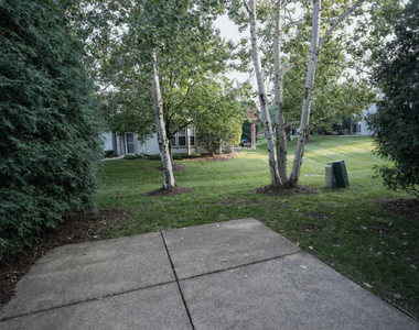 3224 Bromley Lane - Photo Thumbnail 21