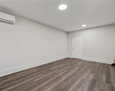5794 Henry Bailey Road - Photo Thumbnail 14
