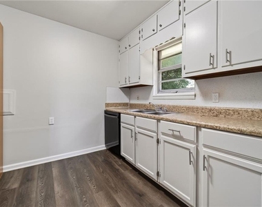 5794 Henry Bailey Road - Photo Thumbnail 18