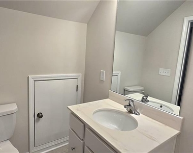3608 Hidden Valley Circle - Photo Thumbnail 40
