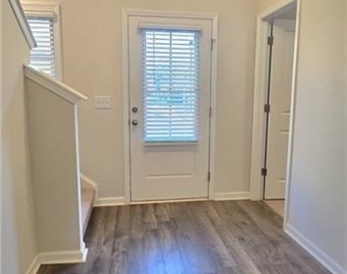 3608 Hidden Valley Circle - Photo Thumbnail 11
