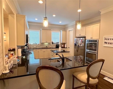3226 Nobility Way - Photo Thumbnail 9