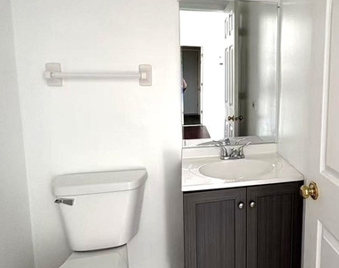 4591 Hatch Lane - Photo Thumbnail 3