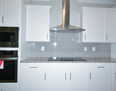 415 Brown Dove Ln - Photo Thumbnail 9