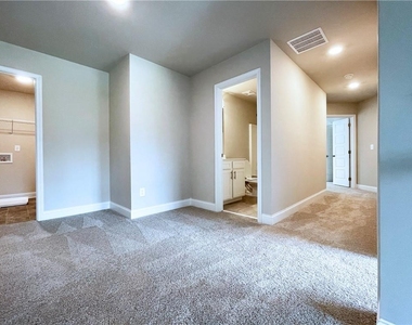 415 Brown Dove Ln - Photo Thumbnail 18