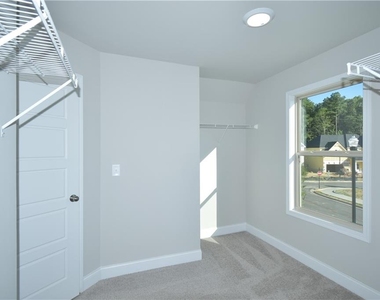 415 Brown Dove Ln - Photo Thumbnail 24
