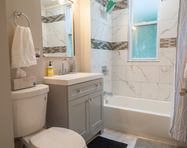 10820 S State Street - Photo Thumbnail 8