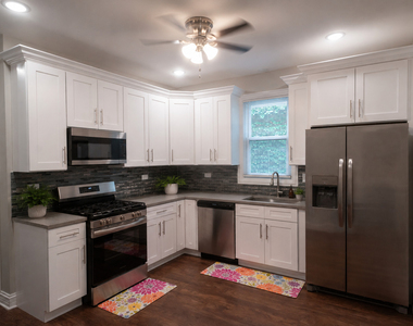 10820 S State Street - Photo Thumbnail 7