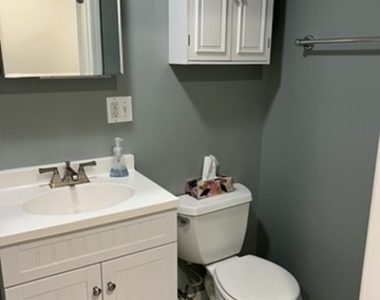 4717 N Beacon Street - Photo Thumbnail 10