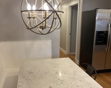 4717 N Beacon Street - Photo Thumbnail 2