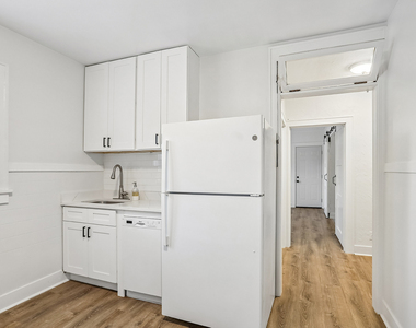 226 Lemont Street - Photo Thumbnail 7